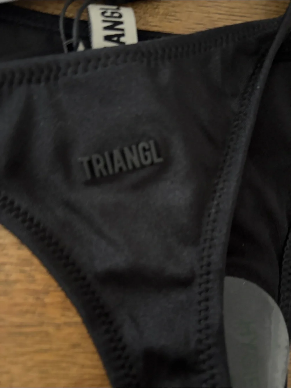 New Triangl VINCA - EBONY BLACK TRIANGLE BIKINI SET